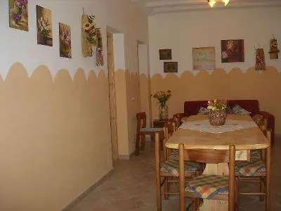 Willa A Pochi Passi Dalla Calabernardo