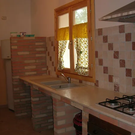 A Pochi Passi Dalla