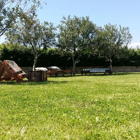 A Pochi Passi Dalla Willa Calabernardo